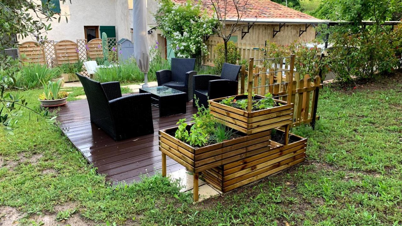 L'Ocabee Villa La Tour-d'Aigues Luaran gambar