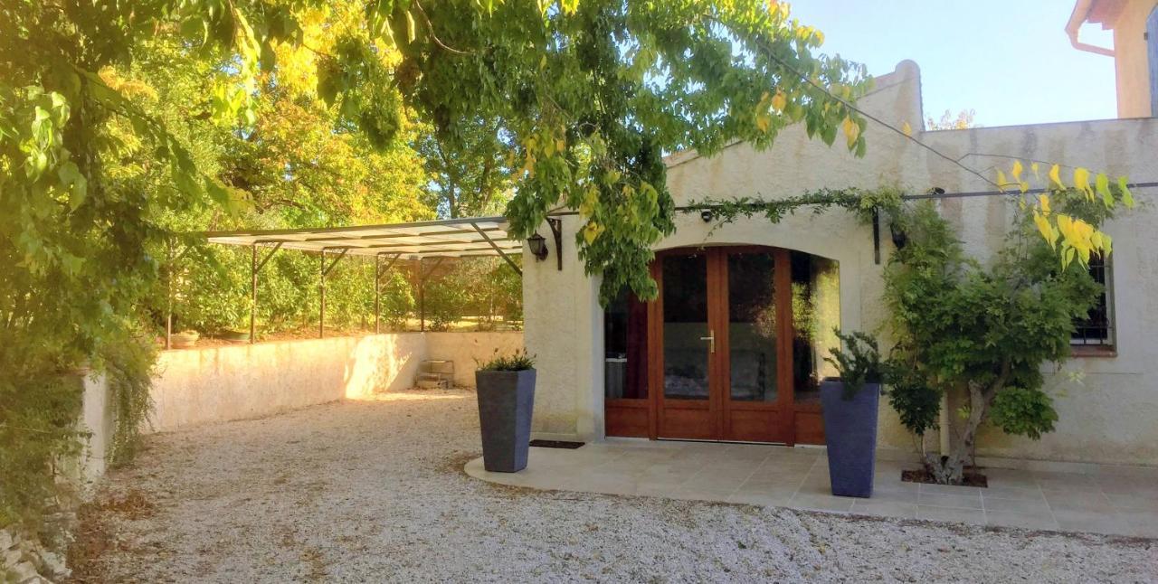L'Ocabee Villa La Tour-d'Aigues Luaran gambar