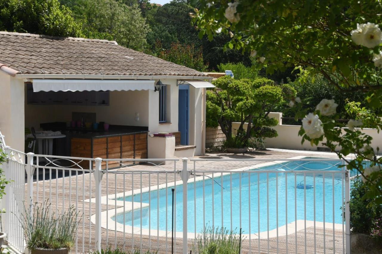 L'Ocabee Villa La Tour-d'Aigues Luaran gambar
